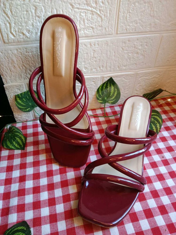 cherry red heels 🍒👠