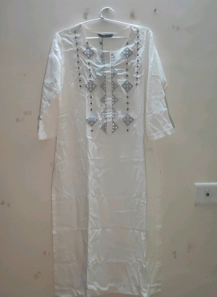 Soch Below Knee Off White Kurta With Black Embroidery