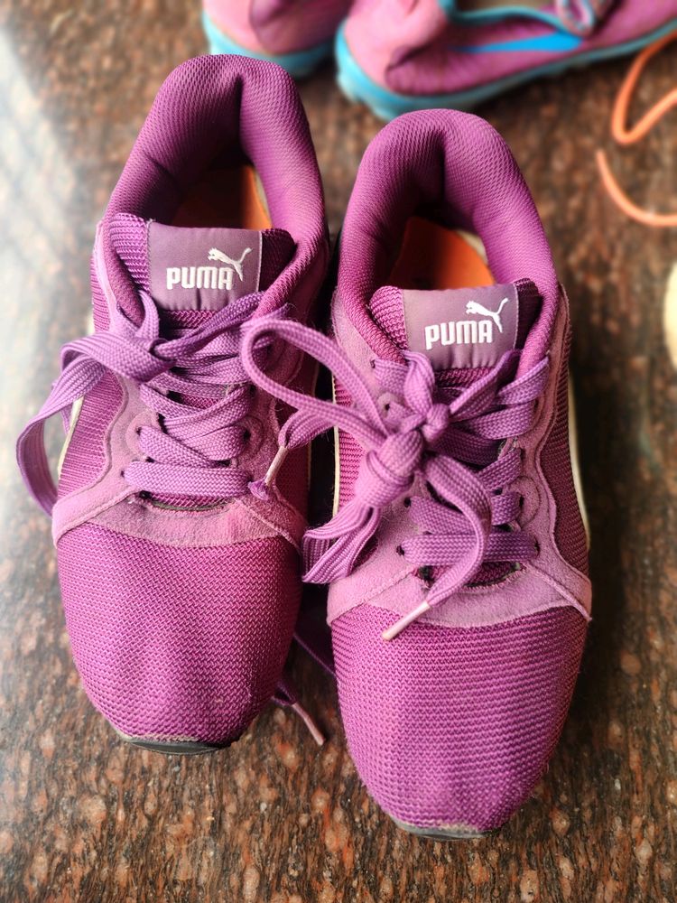Puma  Original purple sneakers.....