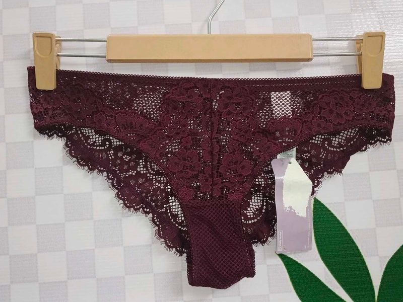 (1300)Burgundy Lace Lingerie