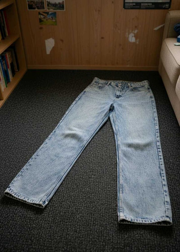 Light Wash Denim Jeans
