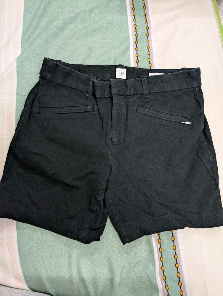 GAP Black Shorts