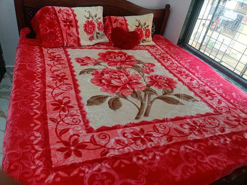 Floral Bedsheet Set