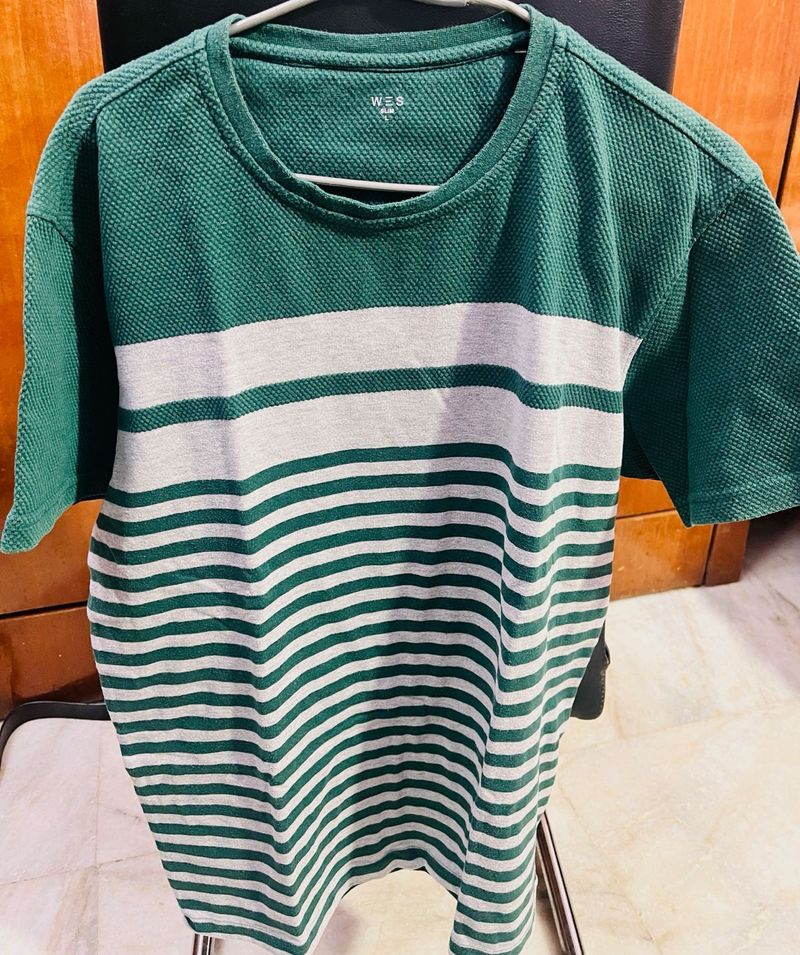 green t-shirt
