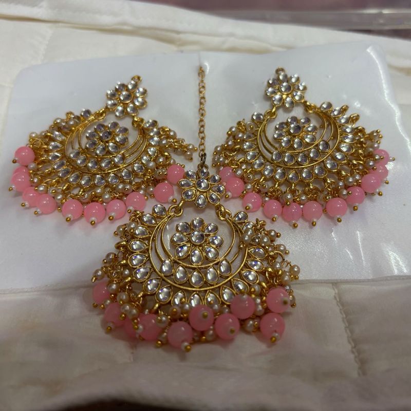 Elegant Pink Kundan Jhumka &amp; Maang Tikka Set