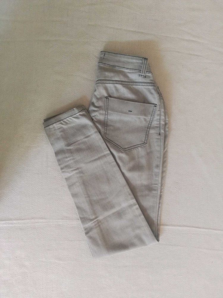 Mid Waist Jeans (Light Grey)
