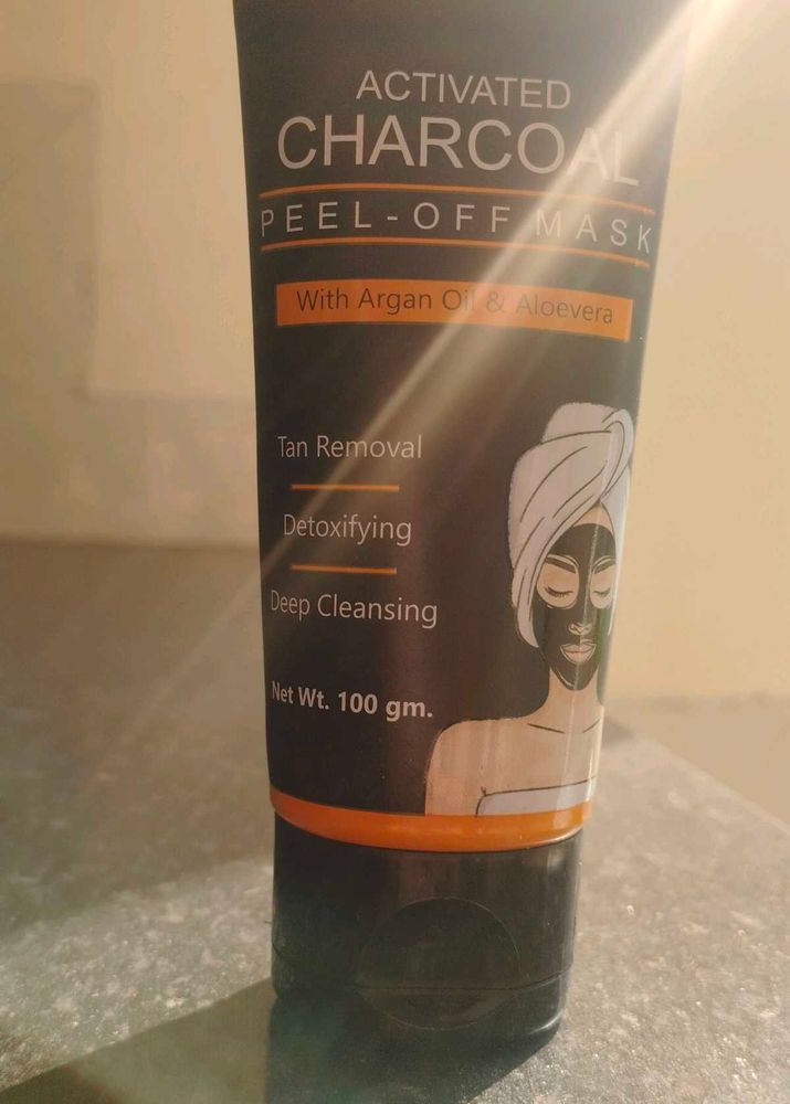 Activated Charcoal Peel-Off Mask