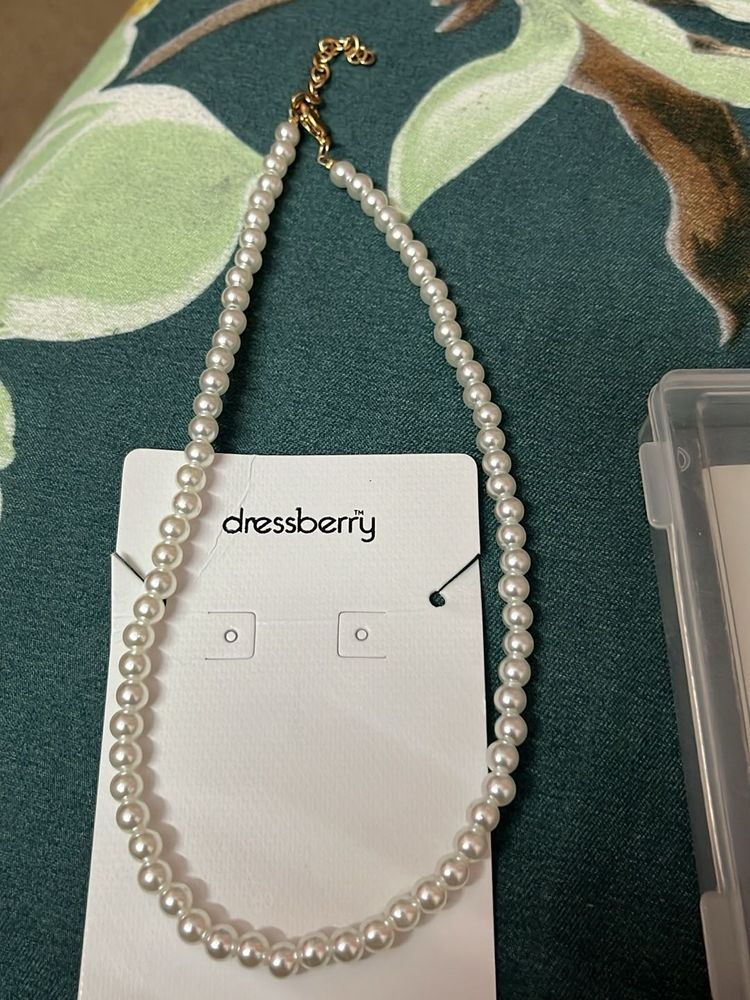 Pearl Necklace