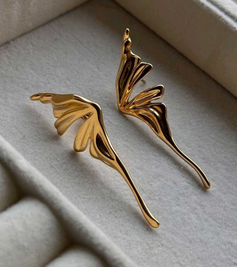 Premium Gold Butterfly Earrings
