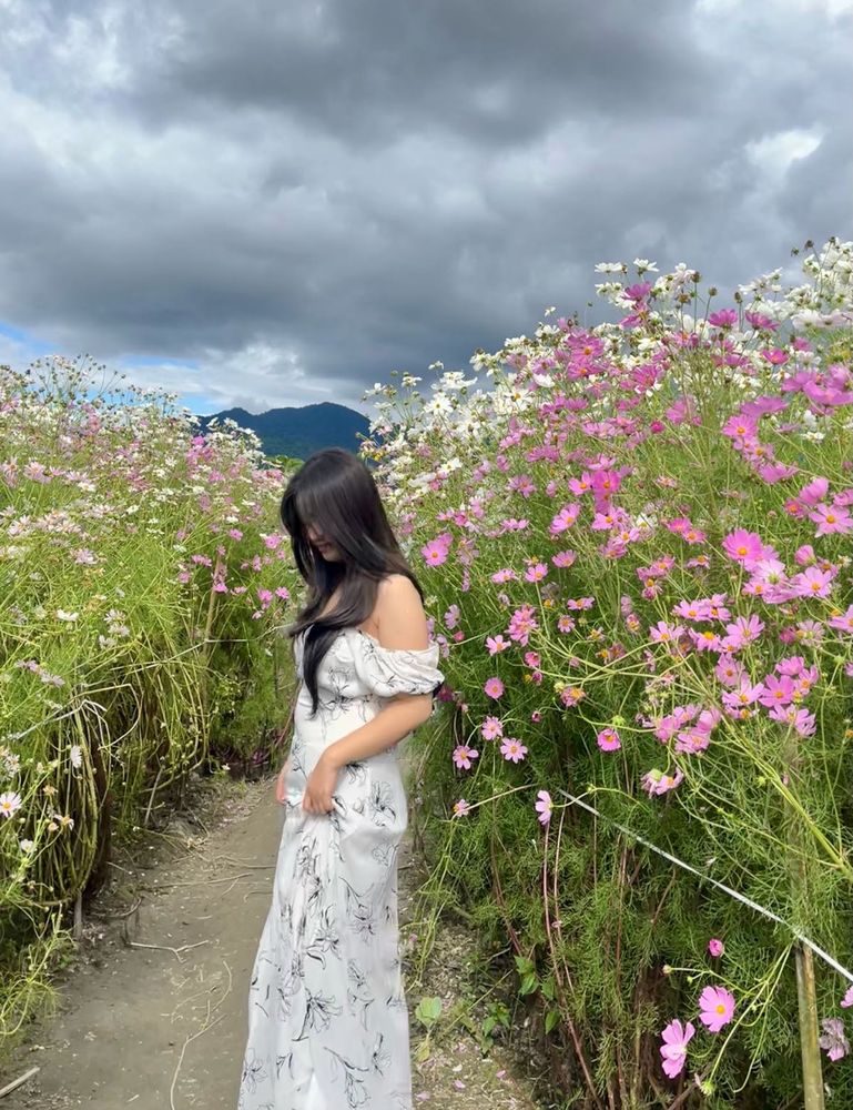 Floral square neck and Off-Shoulder Maxi Dress