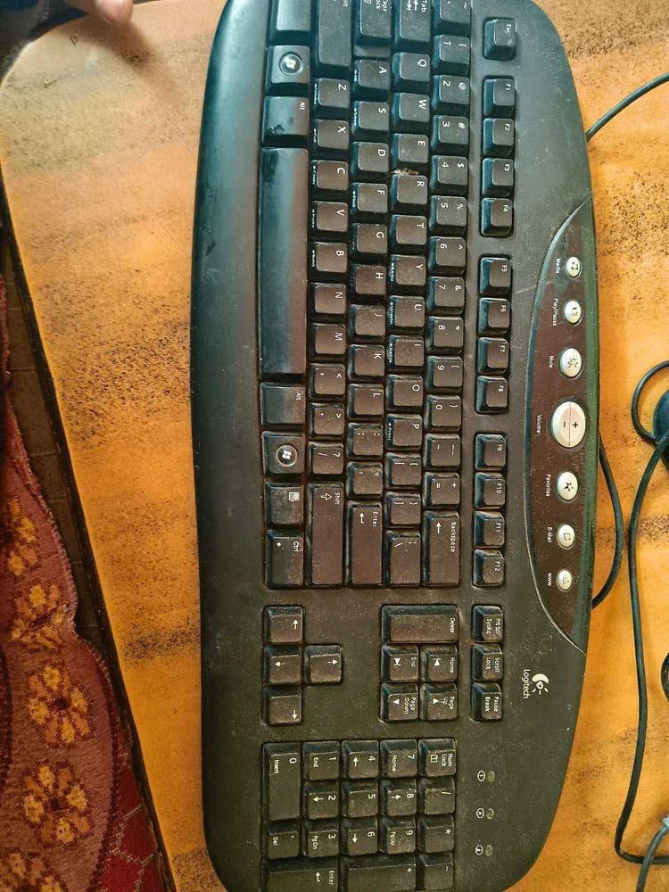 Logitech Keyboard and Logitec