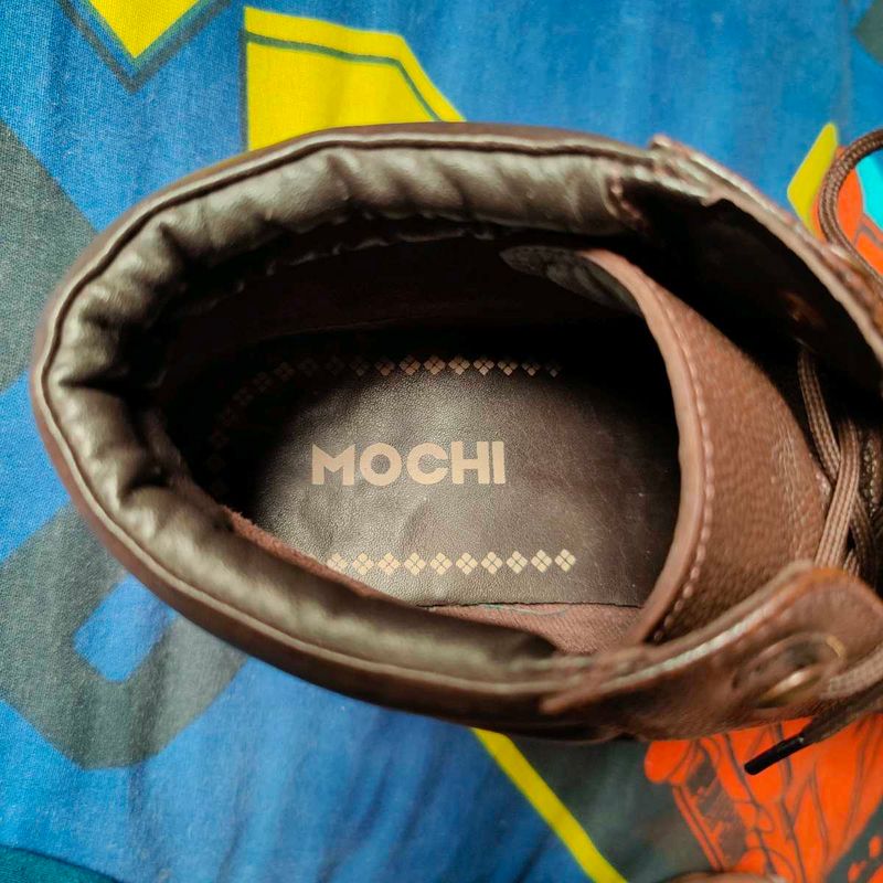 Original Mochi Boots