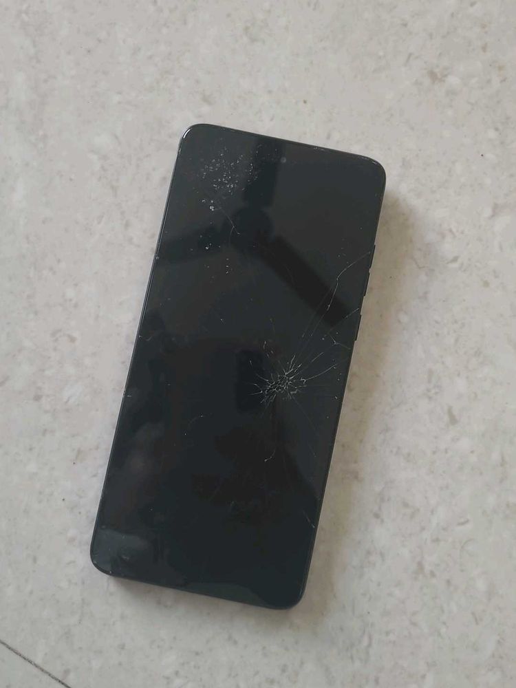 Motorola G-84, 5g 124gb not working mobile