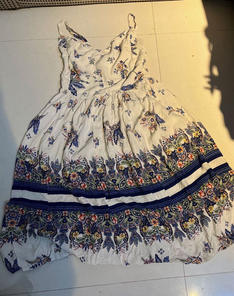 Sleeveless Midi Dress ! Size S