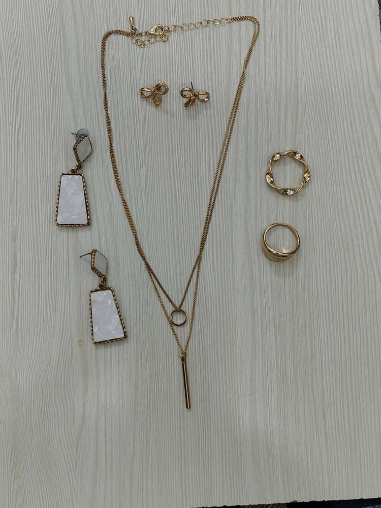 h&amp;m ring and chain with ear studs