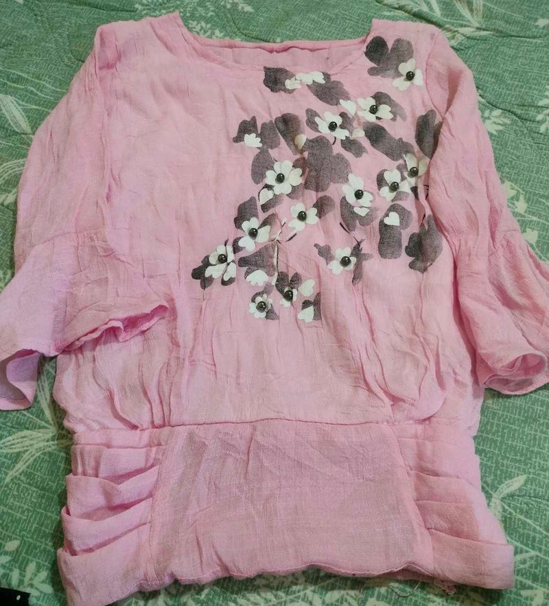 🩷Pink Floral Top🩷