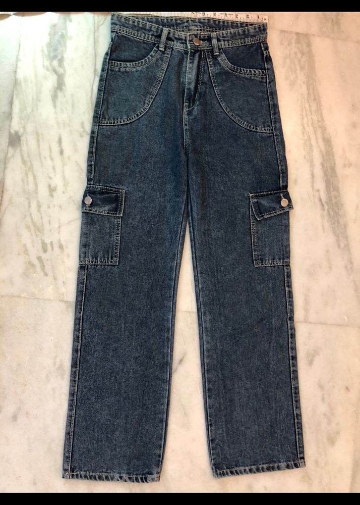 Cargo Jeans