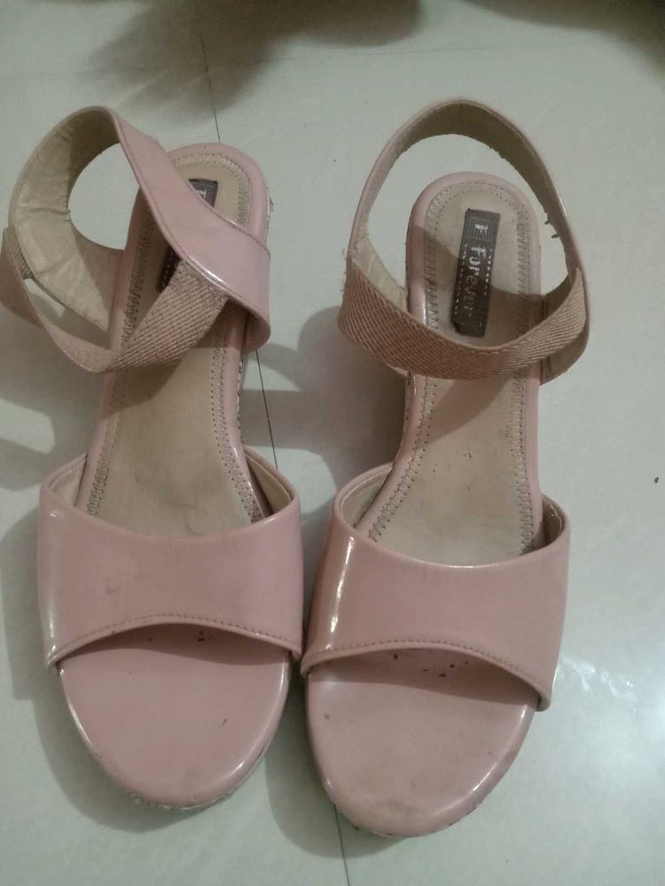 New Peach Colour Flat Heels