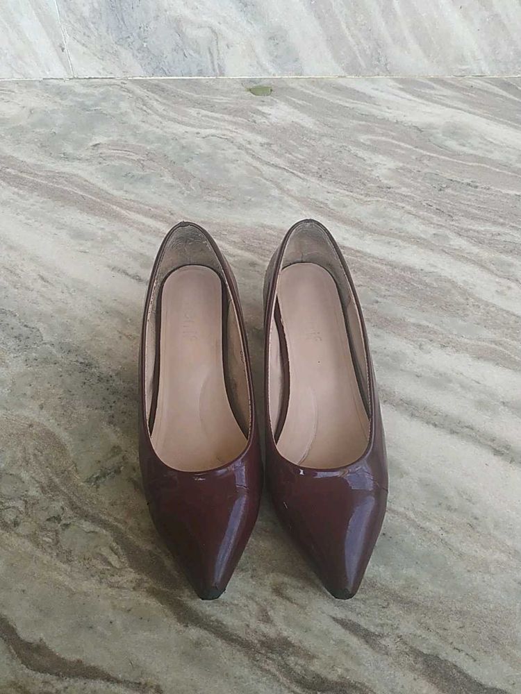 Burgundy heels