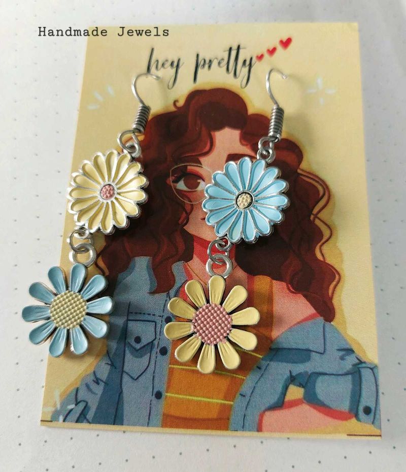 Assymetrical Daisy Flower Dangle Earrings