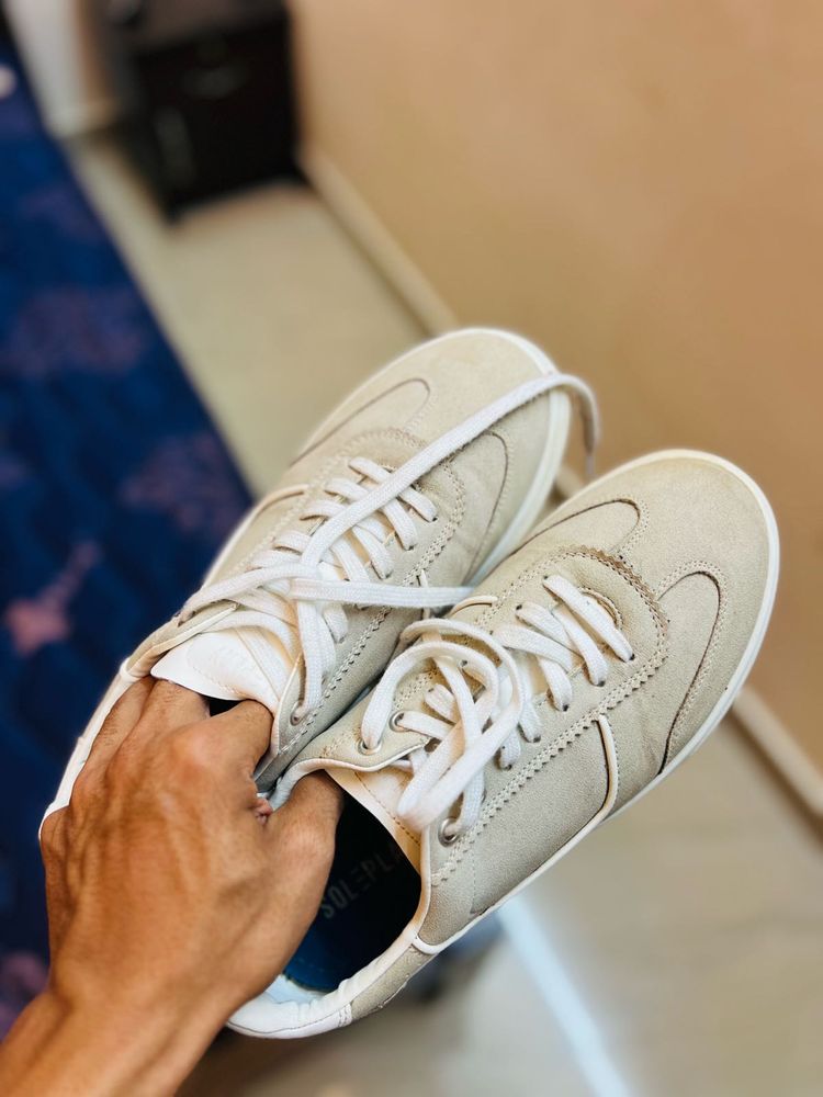 SOLEPLAY Casual Sneakers