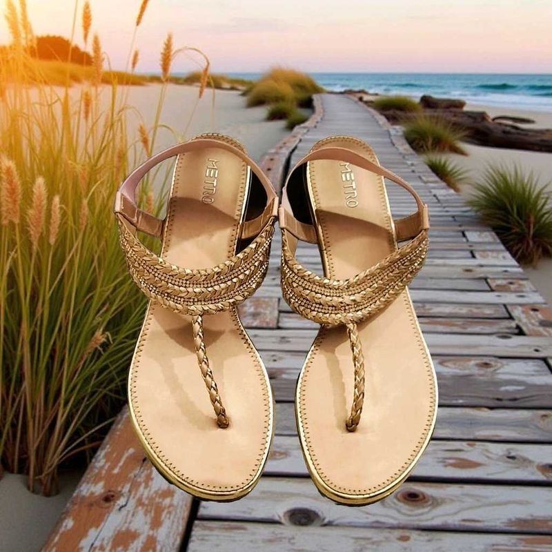 Metro Women&#39;s Ethenic Footwear