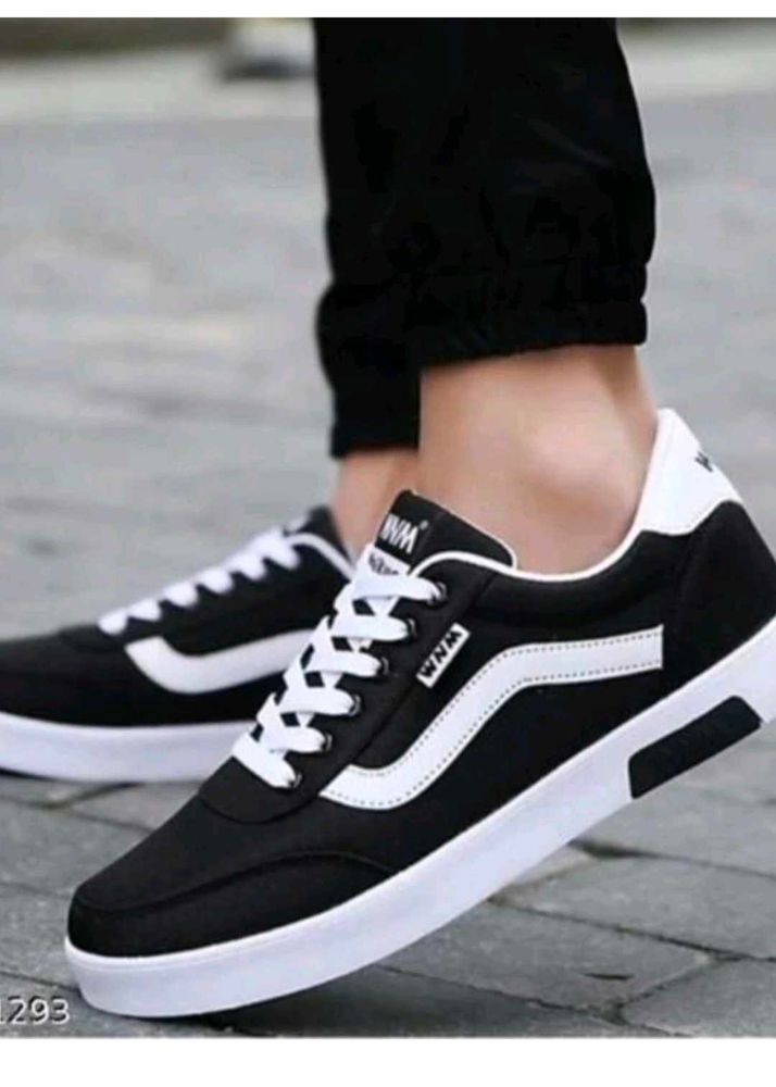 Stylish Black &amp; White Sneakers