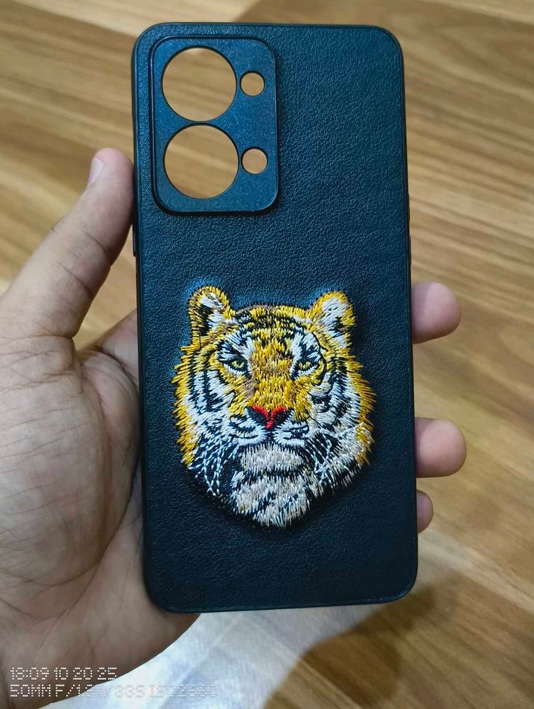 oneplus nord2t case(Tiger Embroidery Case)