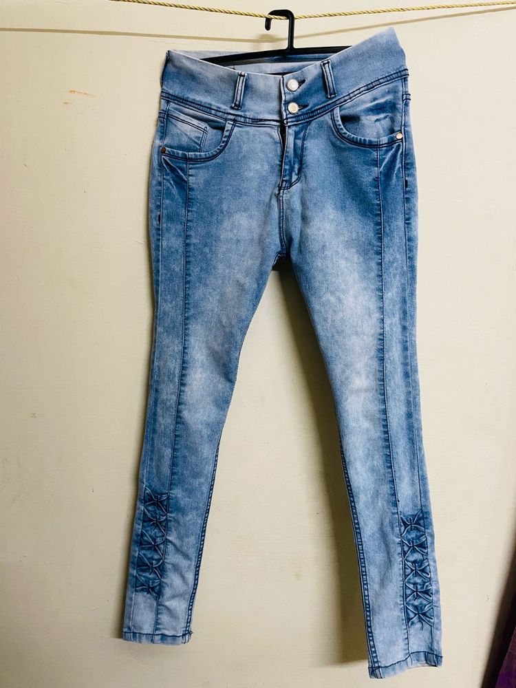New  Ankle Length Denim Jeans
