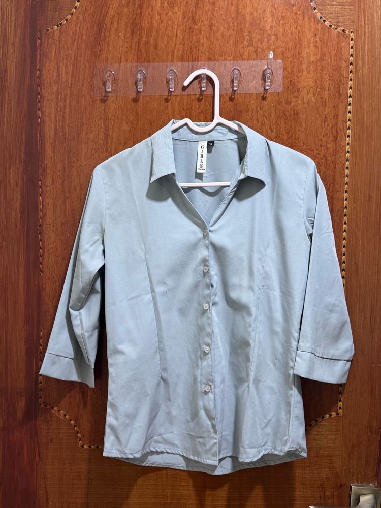 Stylish Women&#39;s shirt