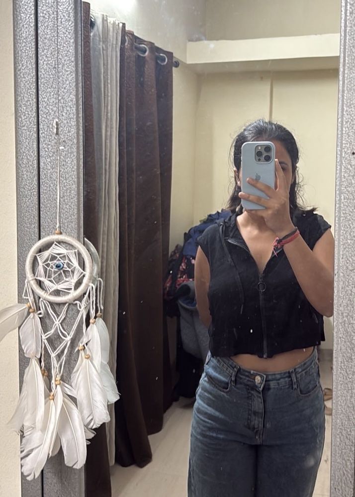 Black Crop Top (Workout/casual)