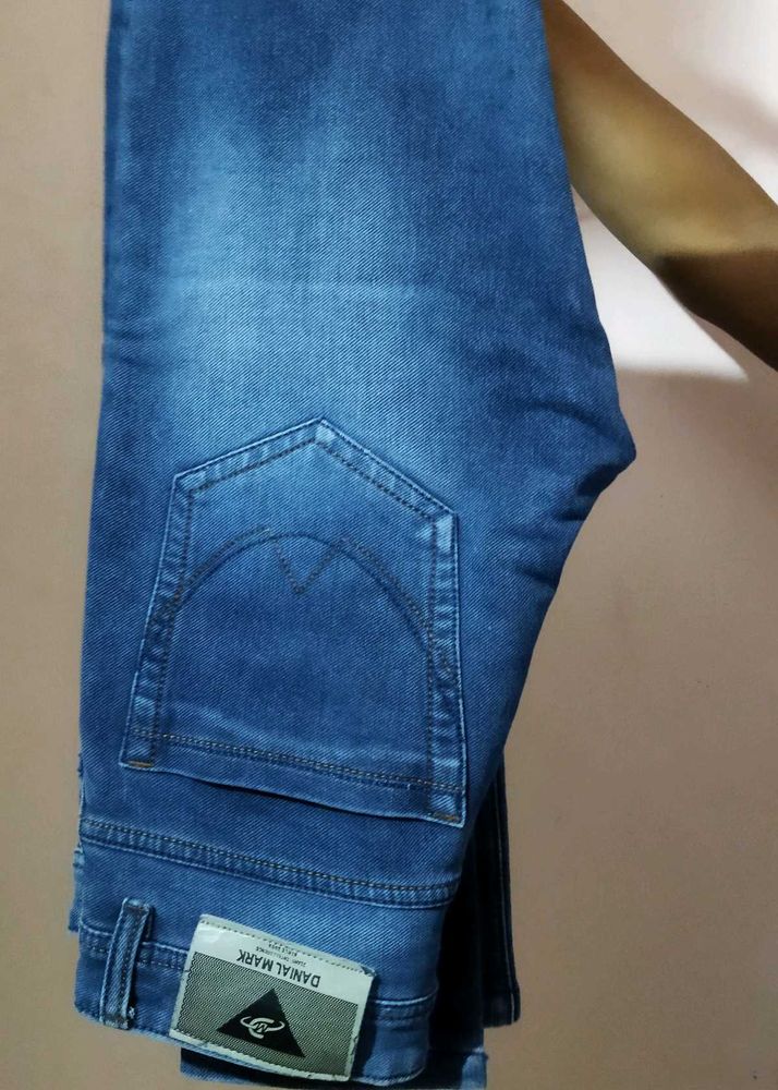 Stylish Blue Denim Jeans ( Waist 28 Inch)
