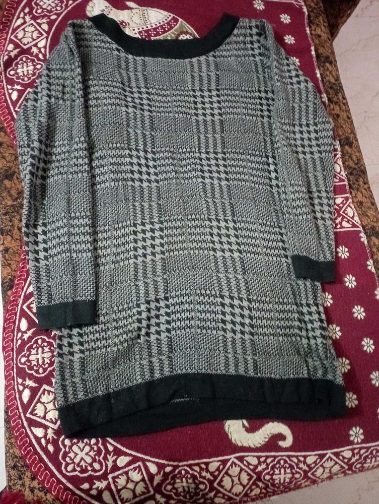 Long Woolen Top For Teenage Girls