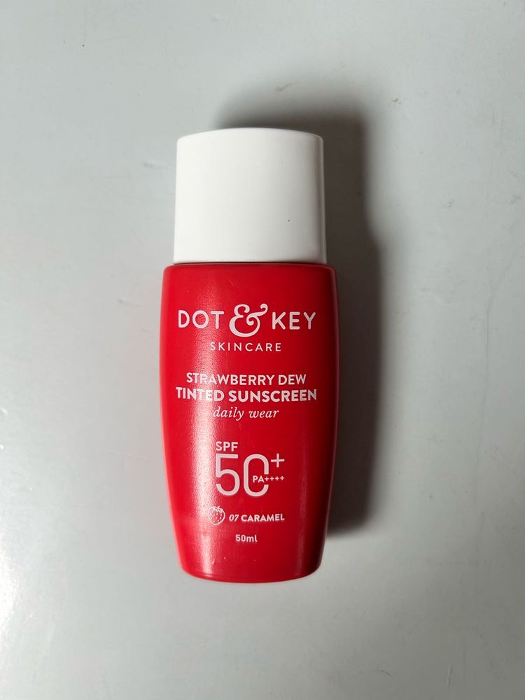 Dot &amp; Key Strawberry Dew Sunscreen