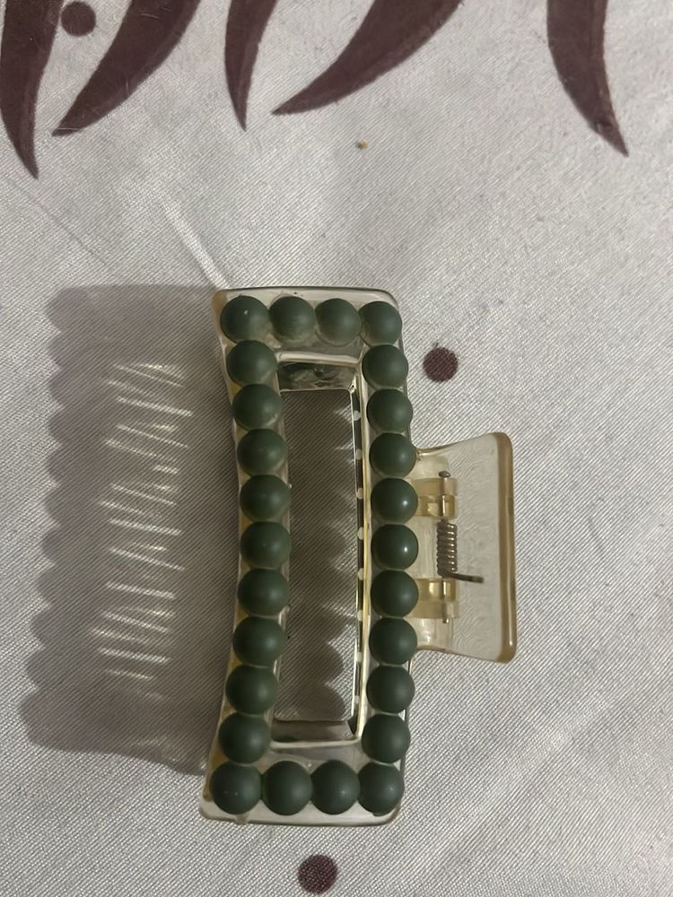Claw Clip