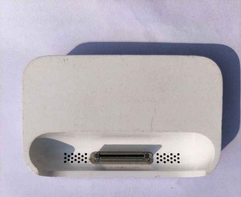 Apple Ipod/Iphone Old 30pin connector Dock