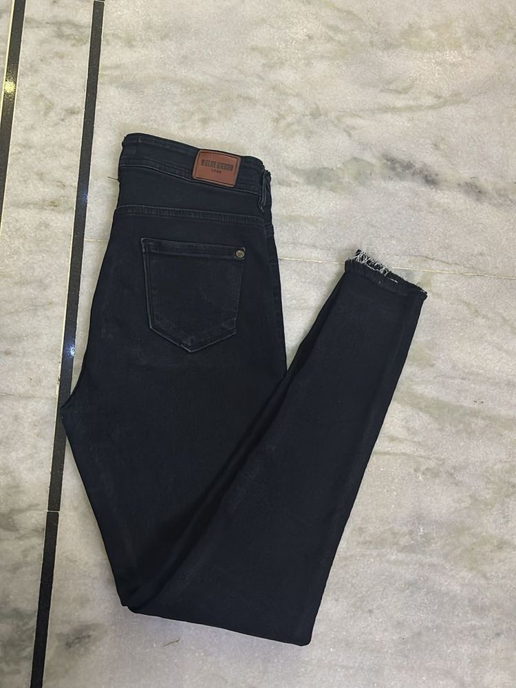 Black Denim Skinny Jeans
