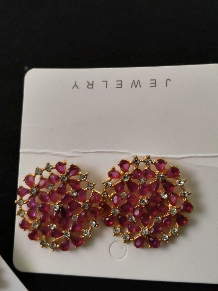 Elegant Floral Earrings