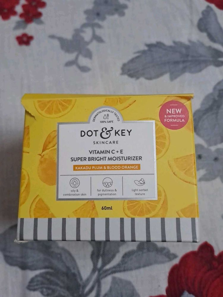 Dot &amp; Key Moisturizer