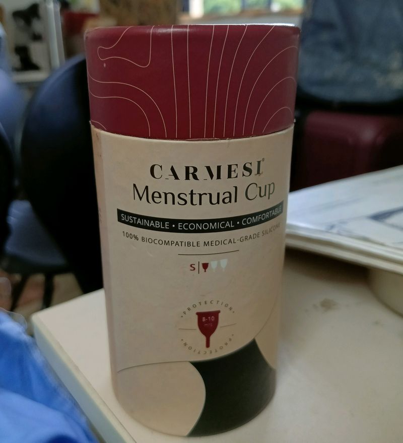 Carmesi Menstrual Cup