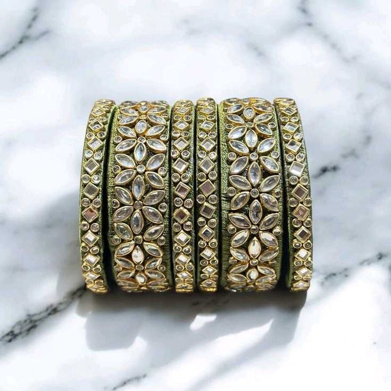 Elegant Kundan Bangles Set