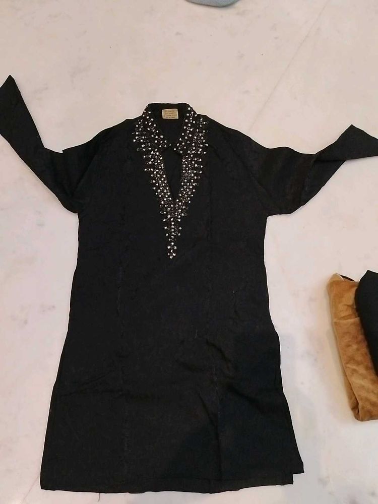 Manyavar Boys Kurta Pyjama Set