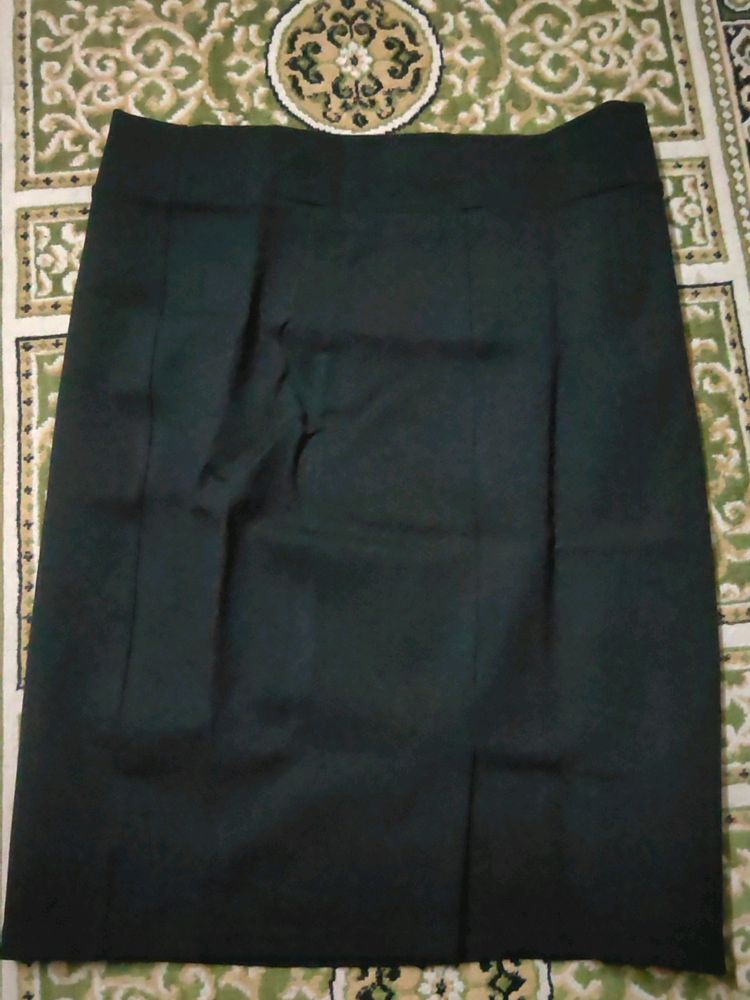 Formal Pencil Black Skrit