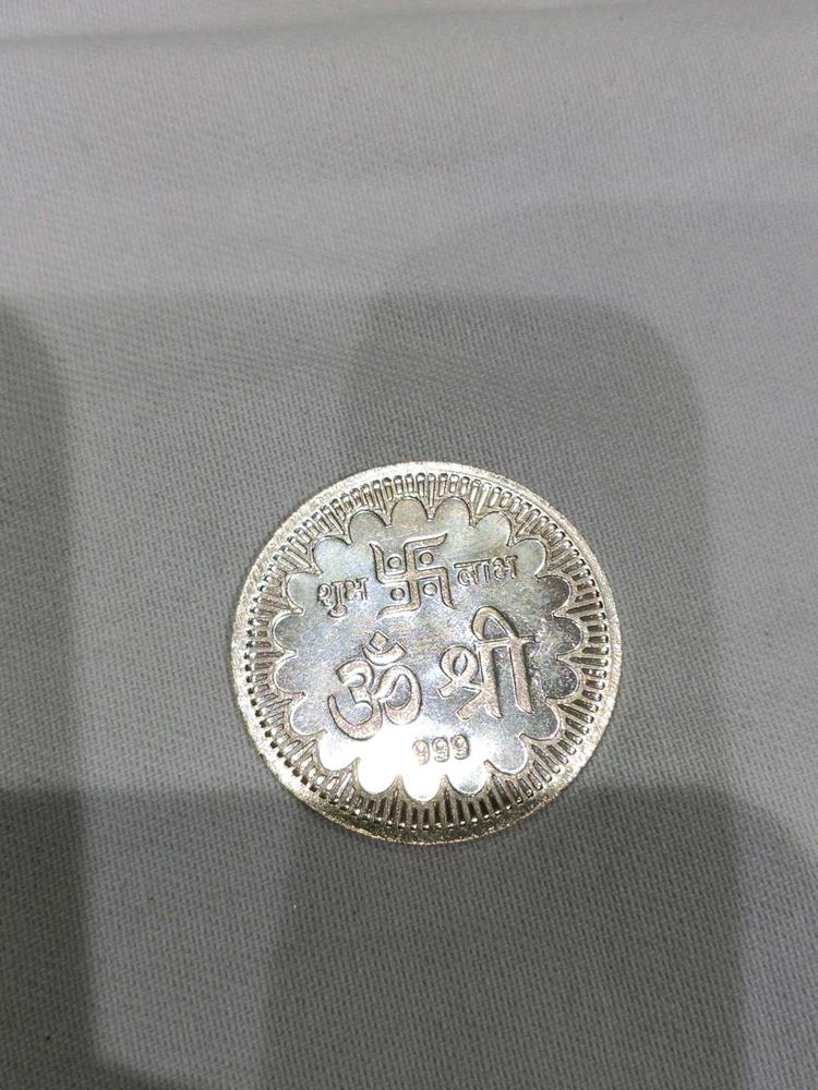 Silver &#34;Om Shri&#34; Coin
