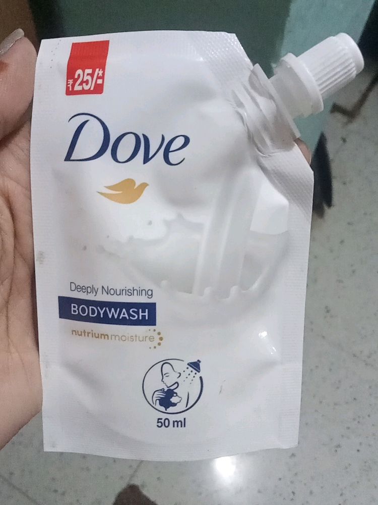 Dove Body Wash 50 ML And 3 Sheet Masks