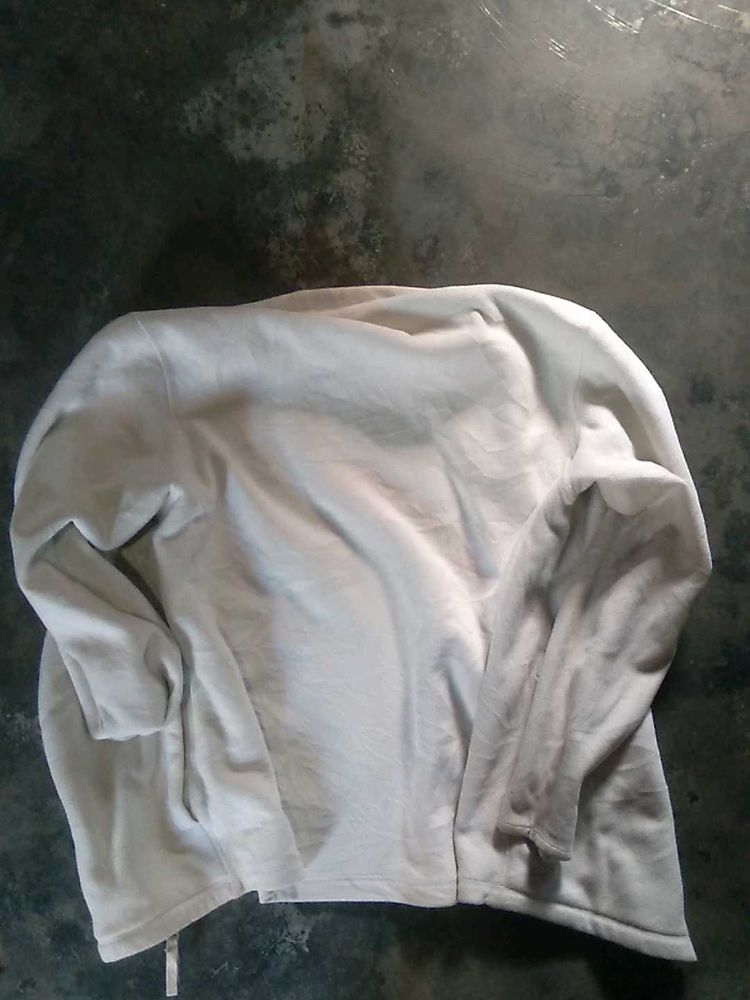 White Casual Sweatshirt