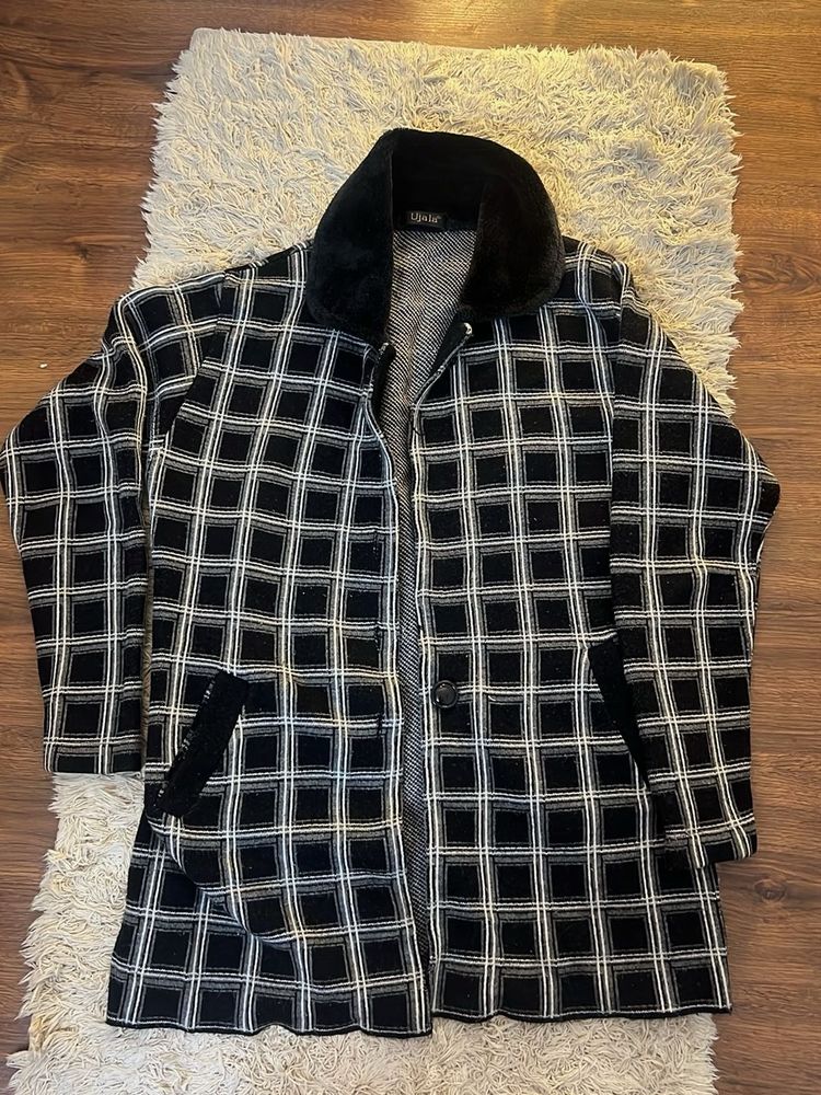 Plaid Coat with Fur Collar