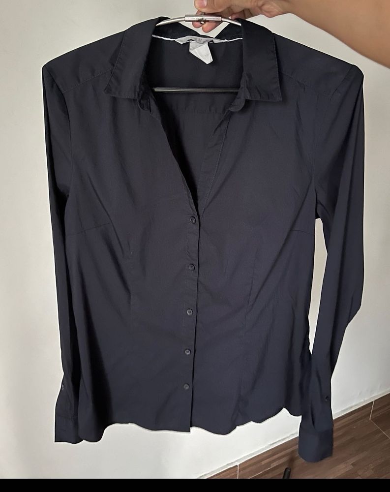 H&amp;M V Neck Button Down Shirt