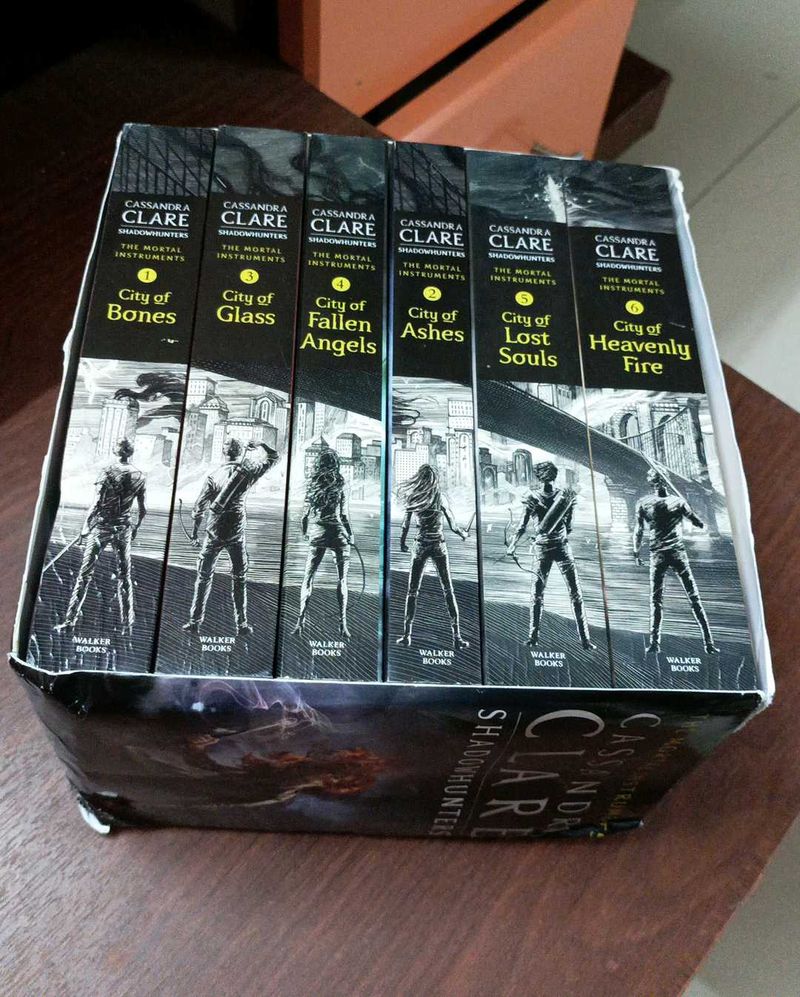 Mortal Instruments Boxed Set Complete Series
