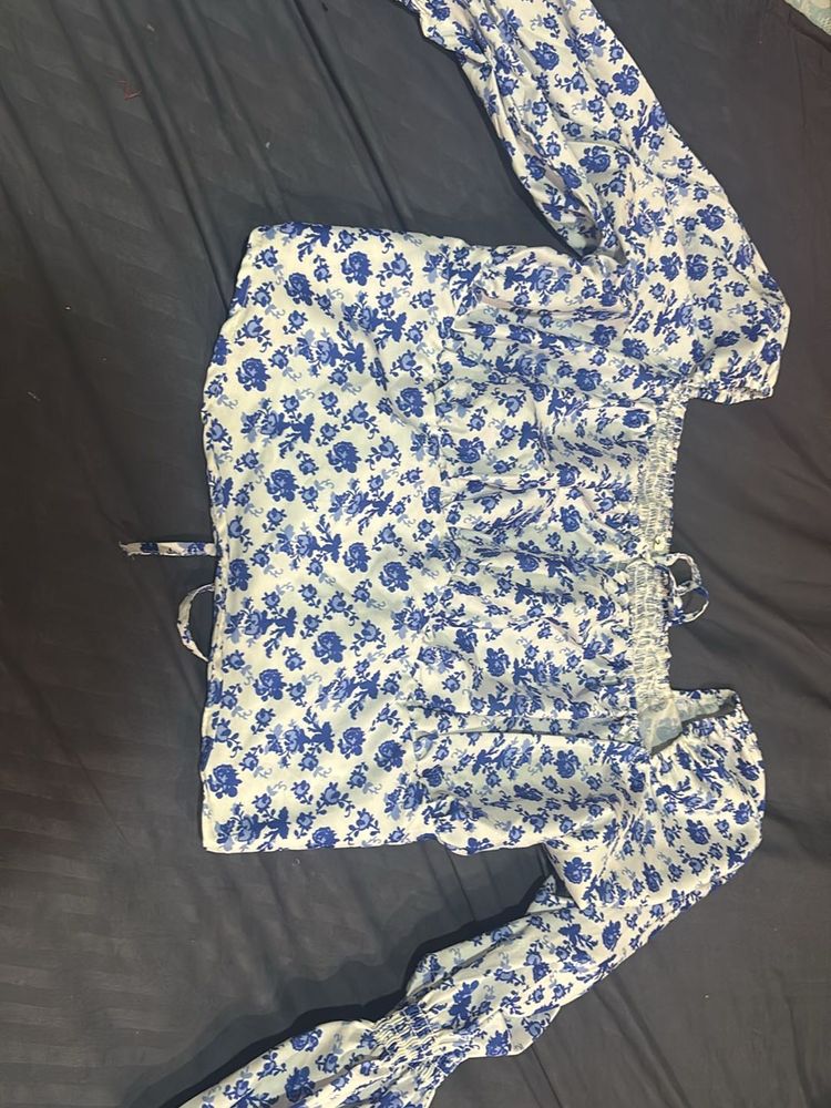 Cute White Top (floral)